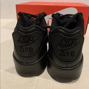 Nike Air Max 90 size 6.5 y